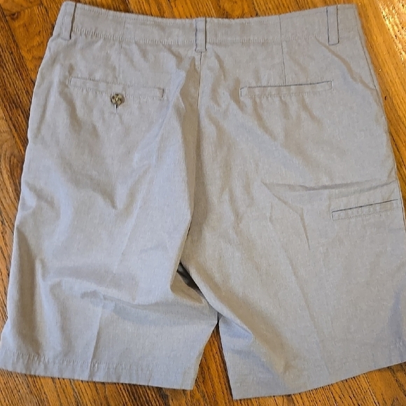 PGA Tour Tan Flat Front Tailored Shorts - Picture 3 of 3